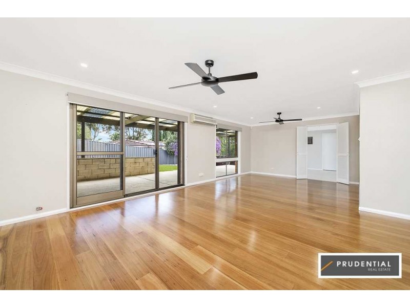 21 Tallowwood Crescent, Bradbury NSW 2560