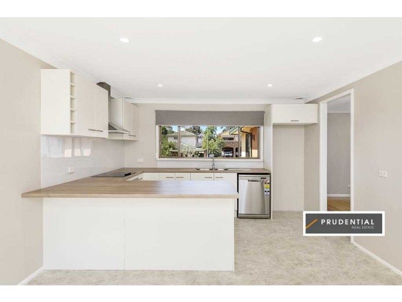 21 Tallowwood Crescent, Bradbury NSW 2560