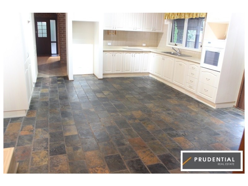 29 Menindee Avenue, Leumeah NSW 2560