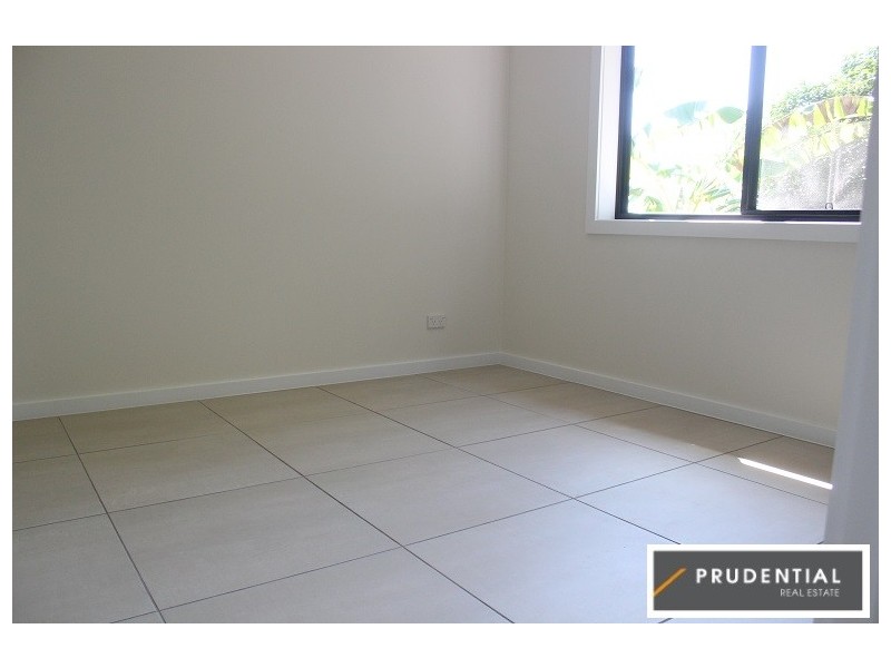 10a Dolomite Place, Eagle Vale NSW 2558