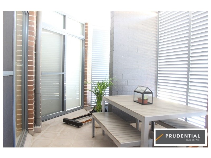 1/12 Parkside Crescent, Campbelltown NSW 2560