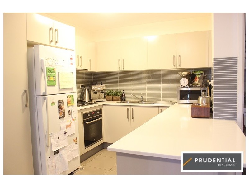 1/12 Parkside Crescent, Campbelltown NSW 2560