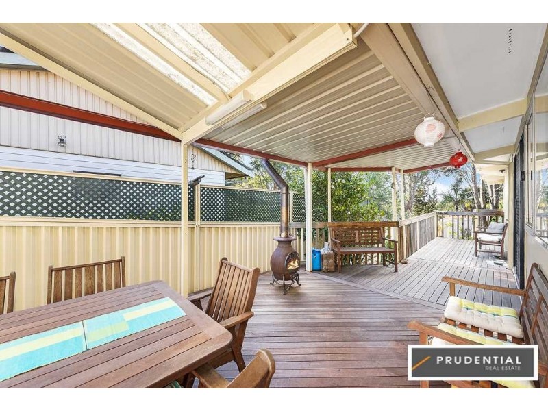 13 Campbellfield Avenue, Bradbury NSW 2560