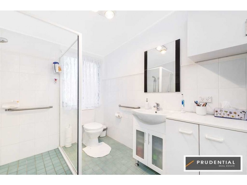 13 Campbellfield Avenue, Bradbury NSW 2560