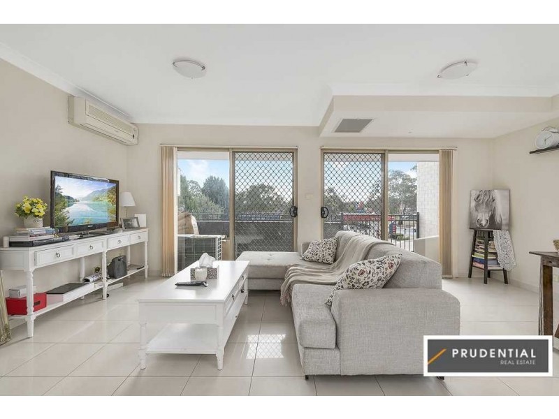 11/41 Woodhouse Drive, Ambarvale NSW 2560
