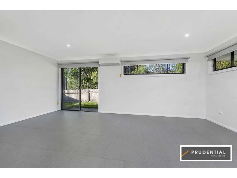 7 Dan Street, Campbelltown NSW 2560