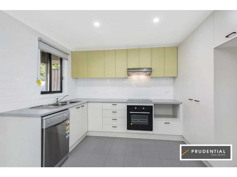 7 Dan Street, Campbelltown NSW 2560