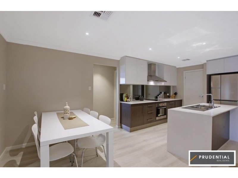 21B Willmington Loop, Oran Park NSW 2570