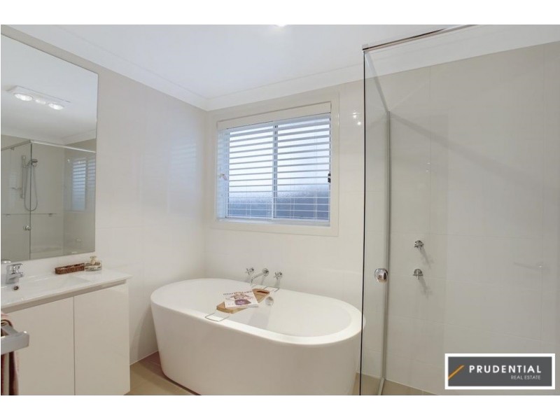21B Willmington Loop, Oran Park NSW 2570