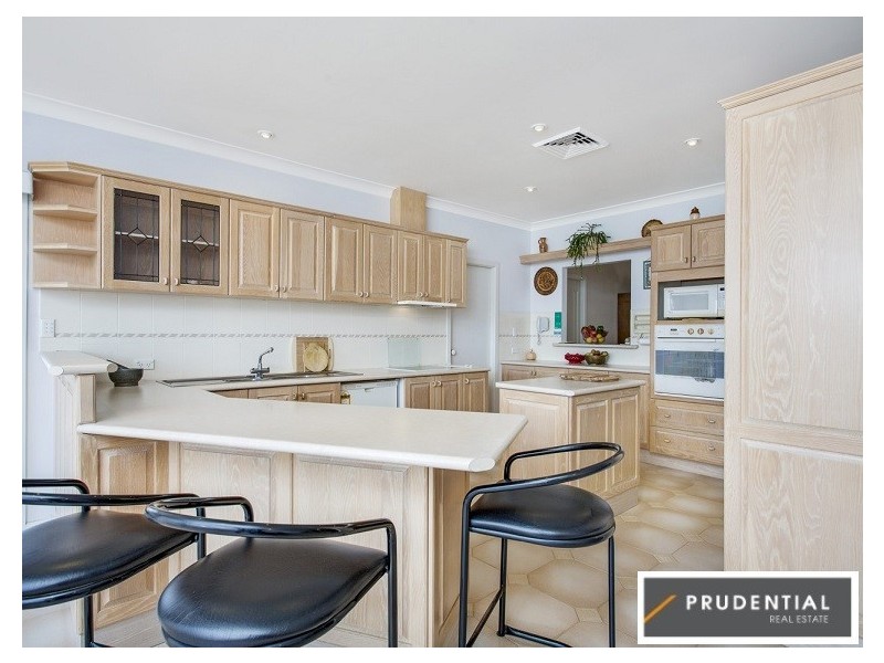 275 Rapleys Loop, Werombi NSW 2570