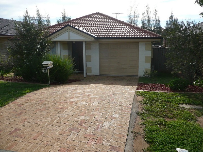 10 Keighran Mill Dr, Blair Athol NSW 2560