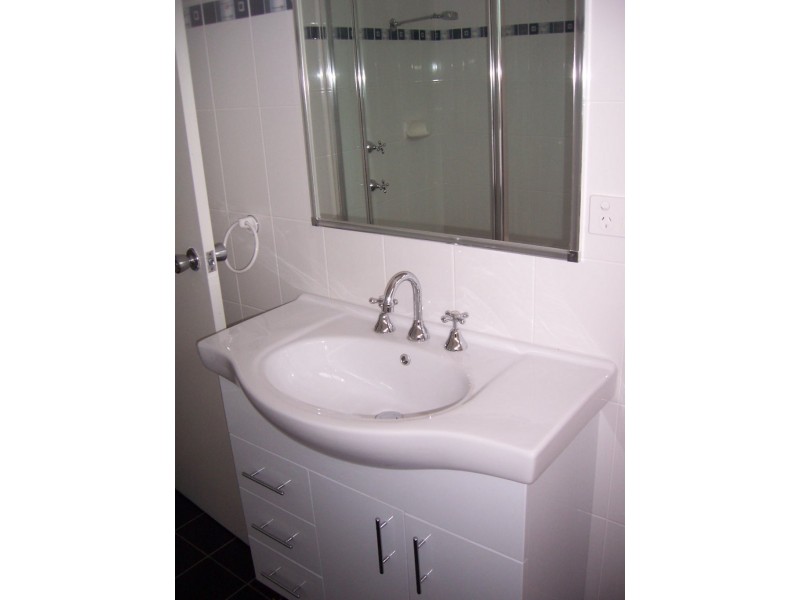 107 Jacaranda Ave, Bradbury NSW 2560