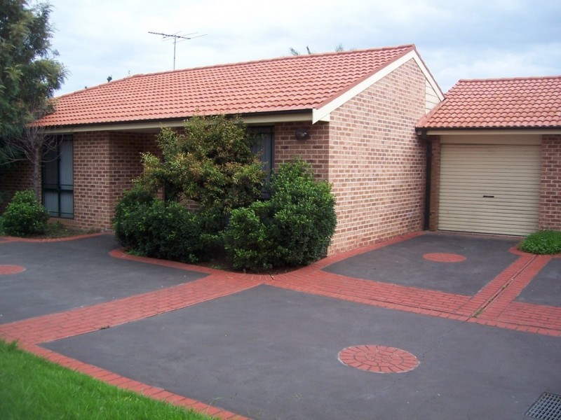 8/36 Minto Road, Minto NSW 2566