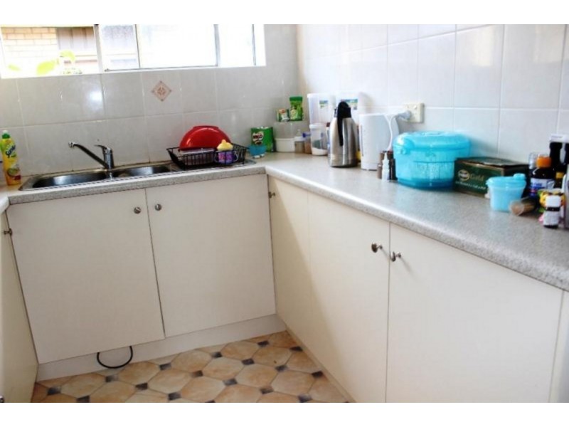 7/20-30 Condamine Street, Campbelltown NSW 2560