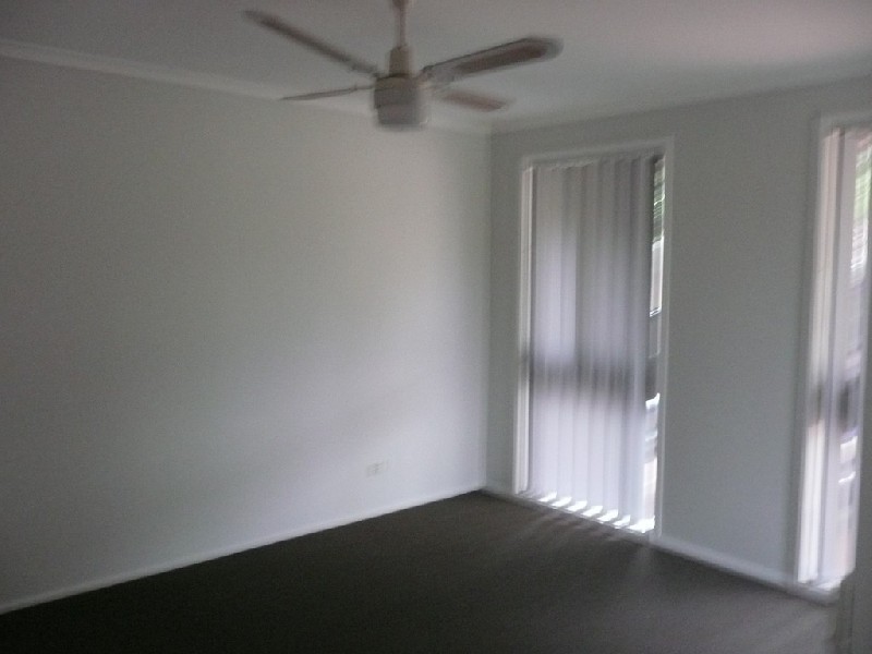 9 Townson Avenue, Leumeah NSW 2560