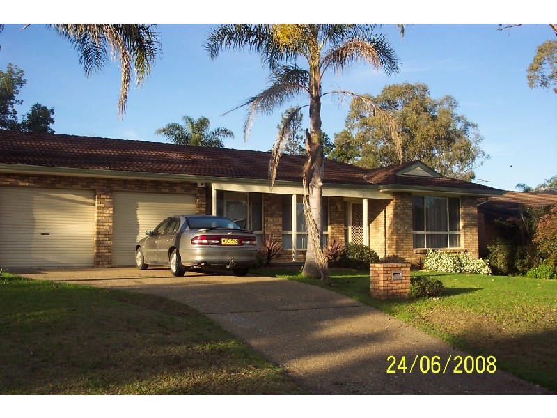 16 FRANCESS, Minto NSW 2566