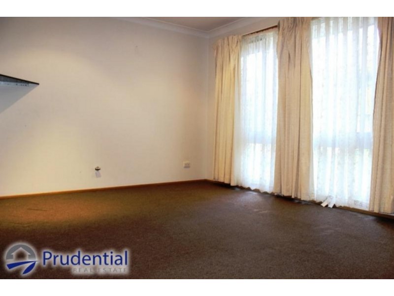 9 Eliza Way, Leumeah NSW 2560