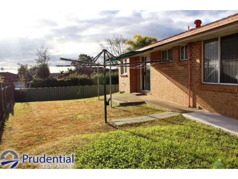 9 Eliza Way, Leumeah NSW 2560