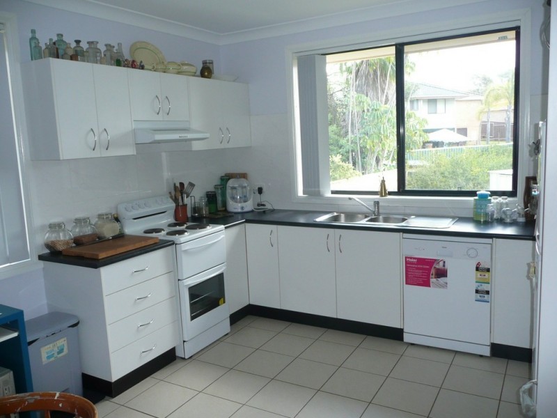 9a Townson Ave, Leumeah NSW 2560