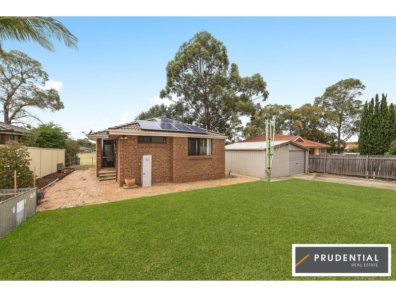 51 Othello Avenue, Rosemeadow NSW 2560