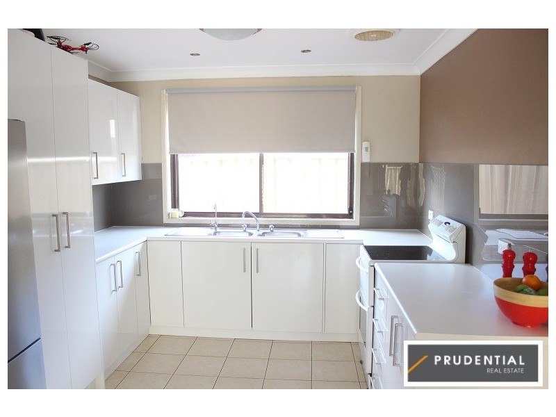 23 Glendower Street, Rosemeadow NSW 2560