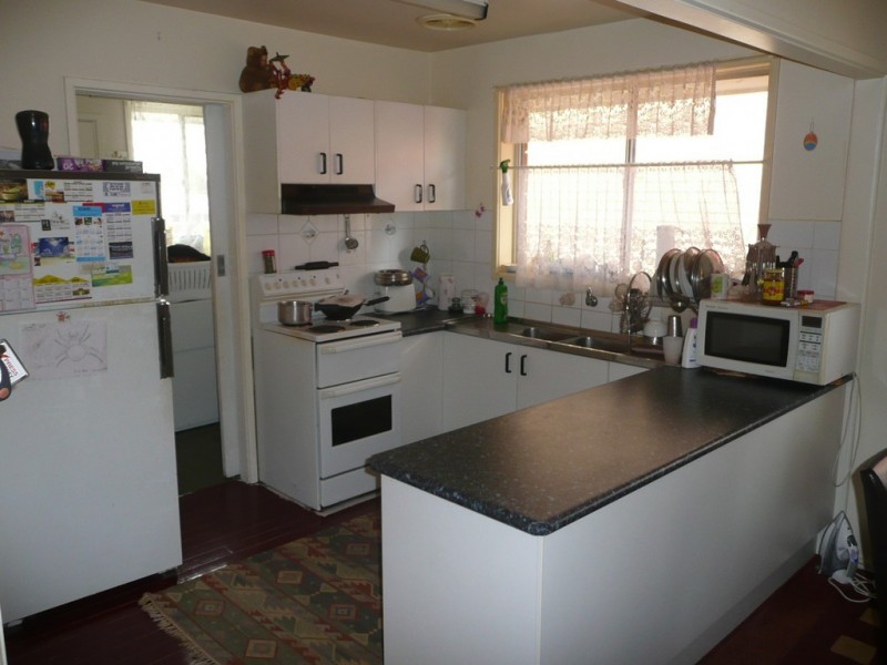 37 Paterson Street, Campbelltown NSW 2560