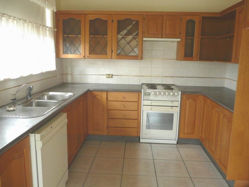 1 Balook Cres, Bradbury NSW 2560