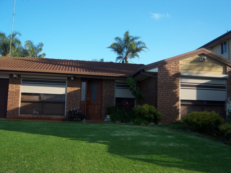 13 Lochalsh Street, St Andrews NSW 2566