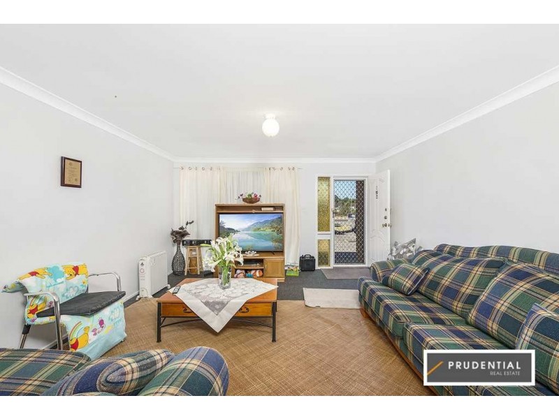 10/41 Cochrane Street, Minto NSW 2566