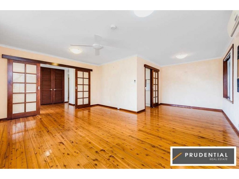 24 Campbellfield Avenue, Bradbury NSW 2560