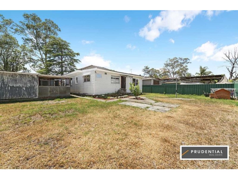 8 Cyprus Street, Macquarie Fields NSW 2564