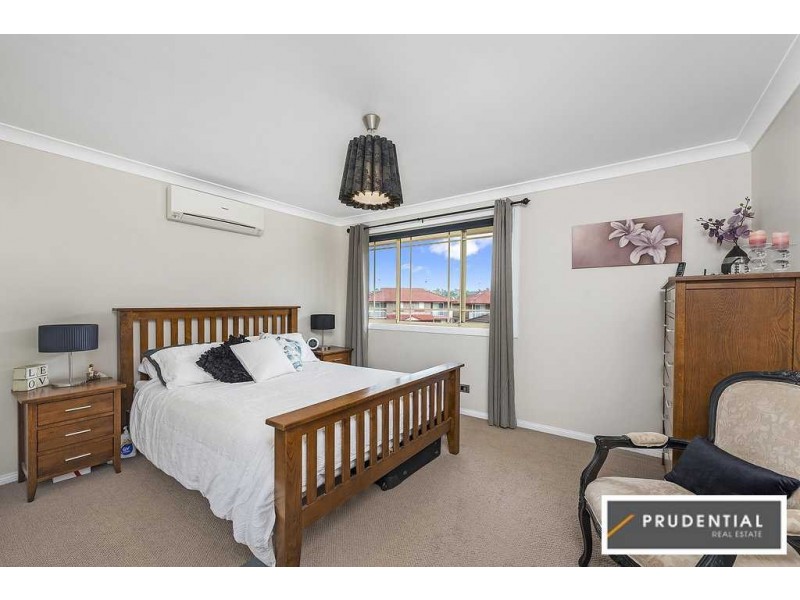 2/6 Wickfield Circuit, Ambarvale NSW 2560