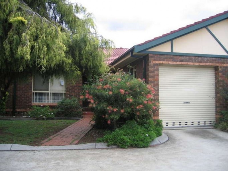 4/52 Julius Rd, Rosemeadow NSW 2560