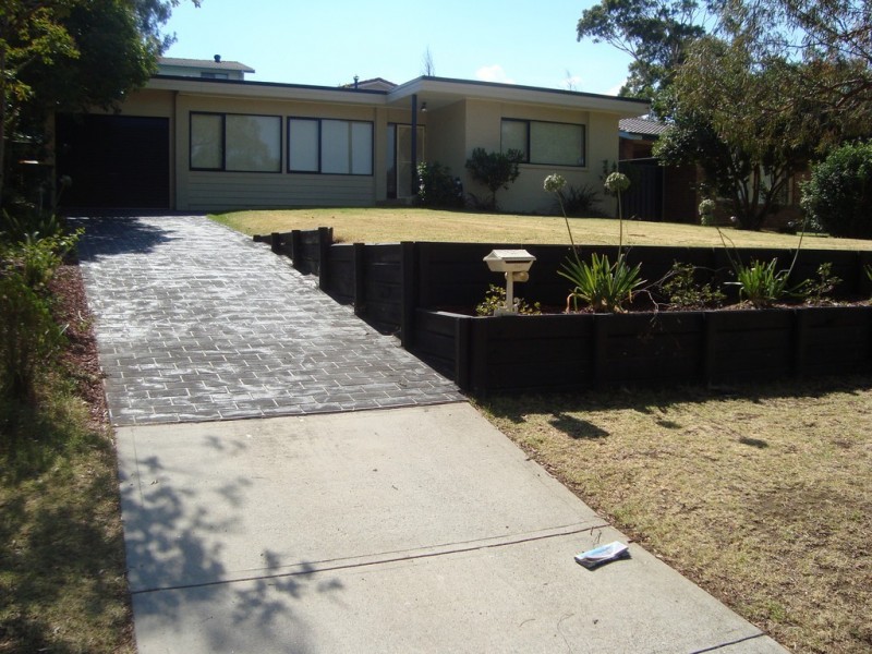 12 Evergreen Ave, Bradbury NSW 2560