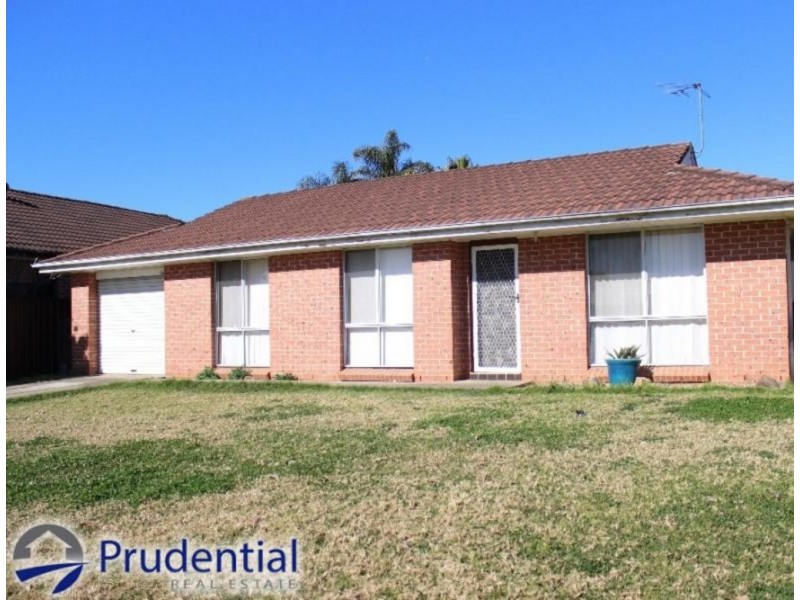 52 Adrian Street, Macquarie Fields NSW 2564