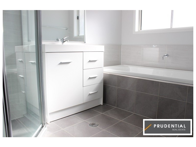 1a Opal Place, Eagle Vale NSW 2558