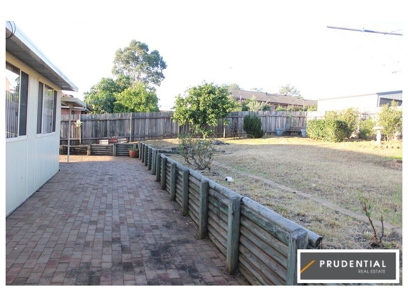 281 Welling Drive, Mount Annan NSW 2567