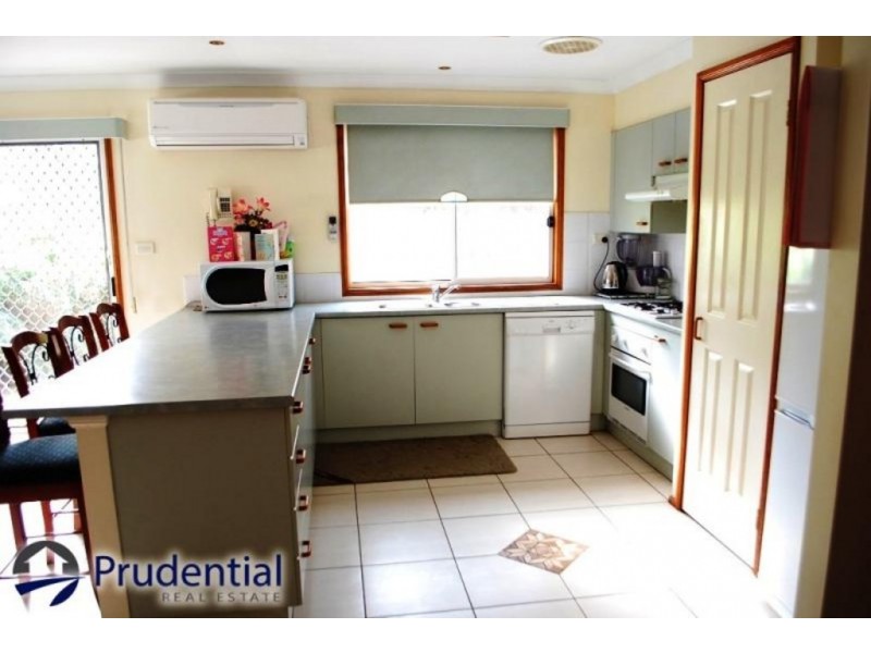 4 Spoonbill Way, Mount Annan NSW 2567