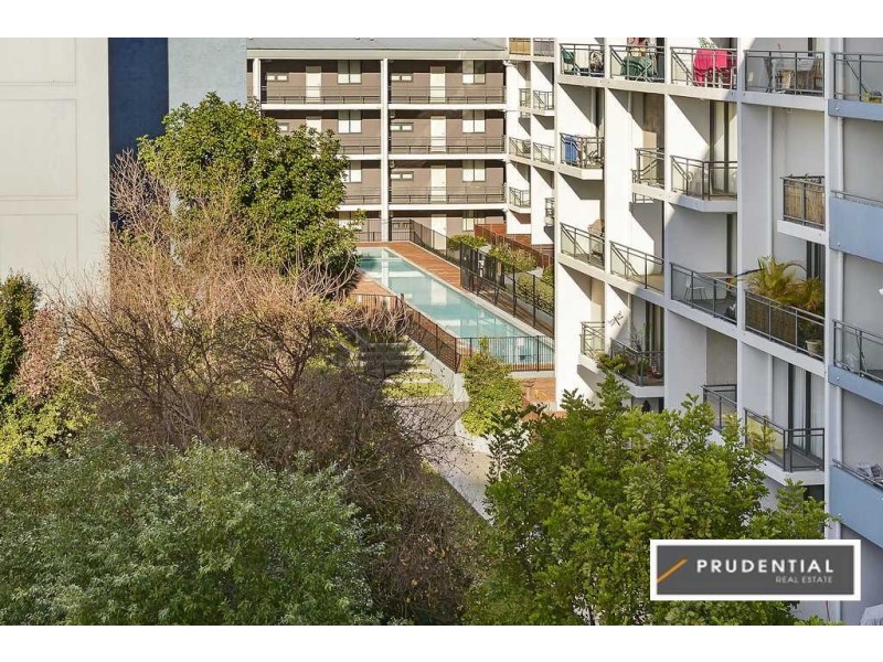 27F/541 Pembroke Road, Leumeah NSW 2560