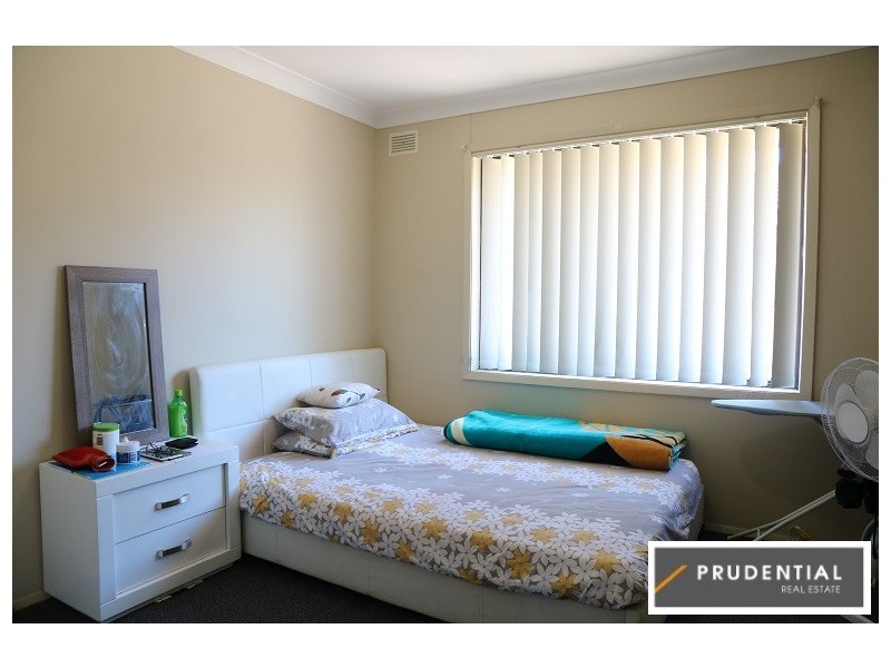 30 Currawong Street, Ingleburn NSW 2565