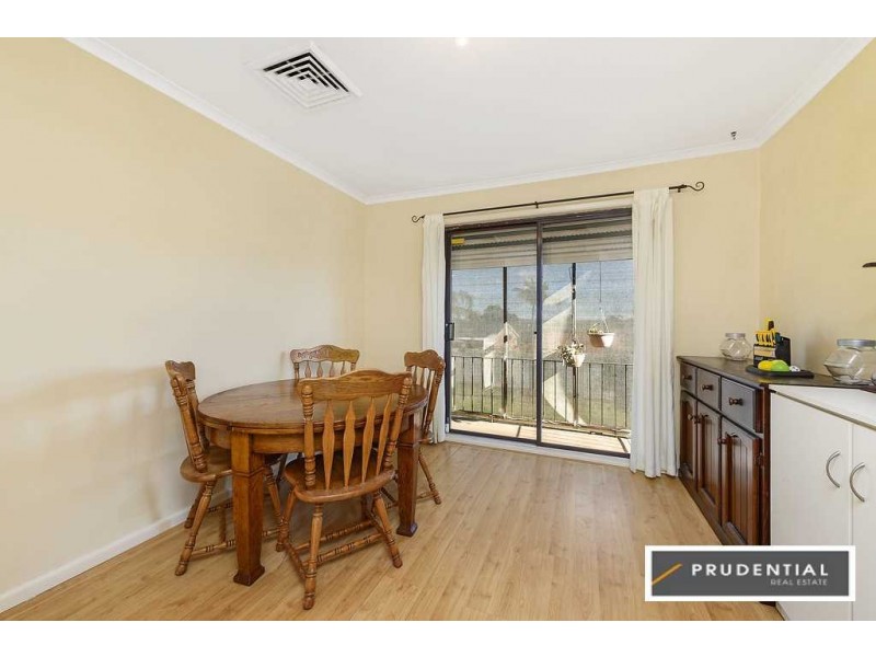 3 Rushes Place, Minto NSW 2566