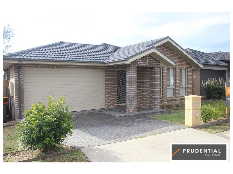 30 Horsley Circuit, Oran Park NSW 2570