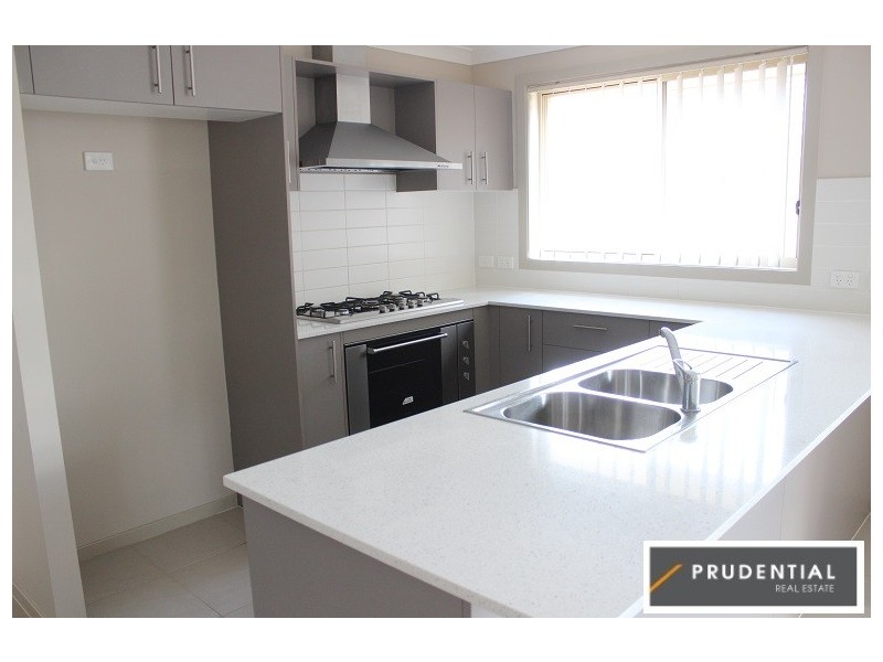 30 Horsley Circuit, Oran Park NSW 2570