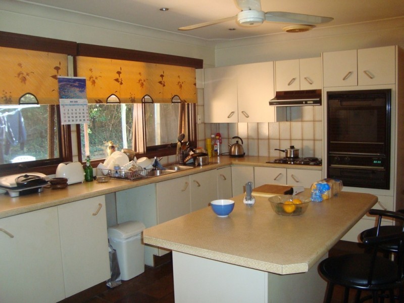 4 Bannockburn Ave, St Andrews NSW 2566