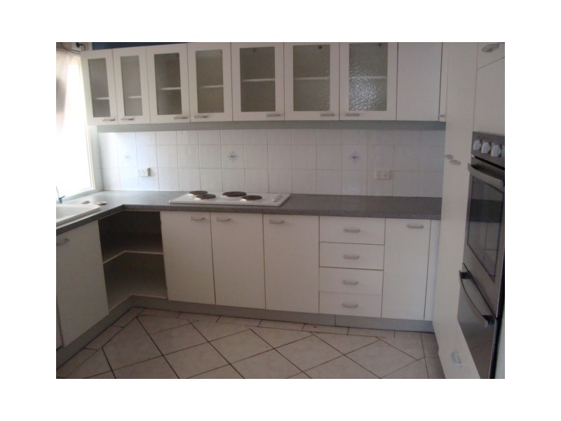 211 St Johns Road, Bradbury NSW 2560