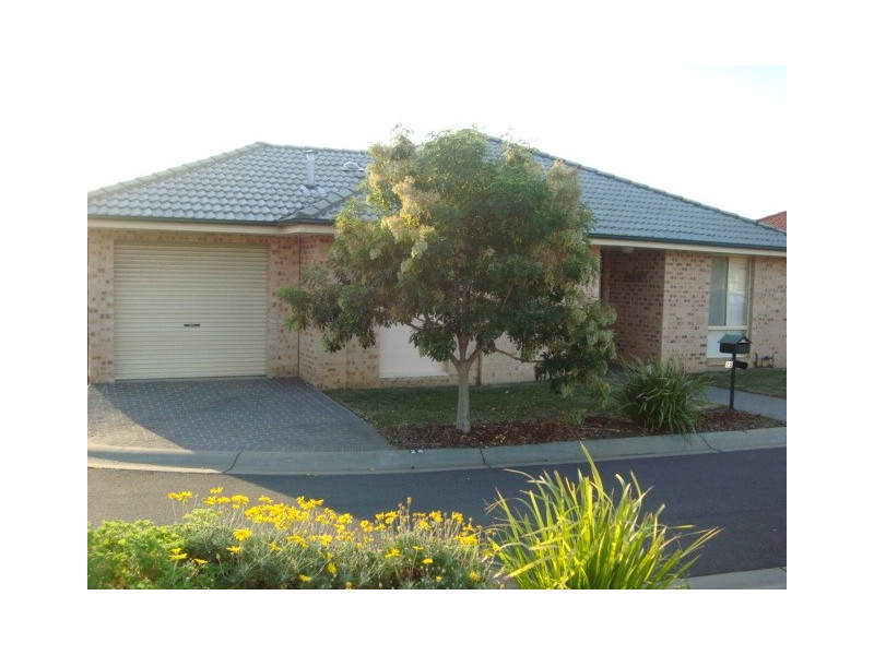 28/17-21 Poplar Crescent, Bradbury NSW 2560