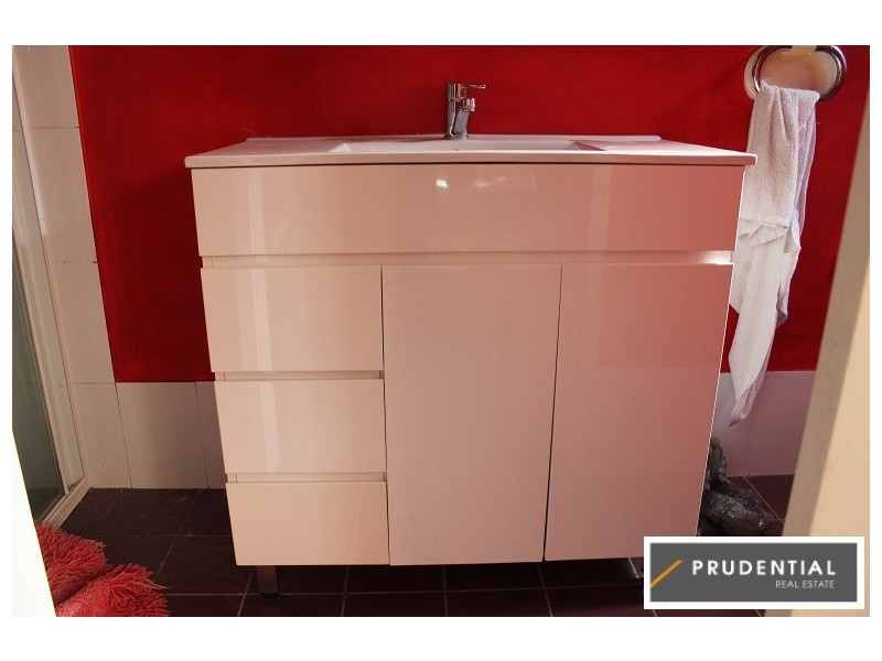 14 Elgin Avenue, St Andrews NSW 2566