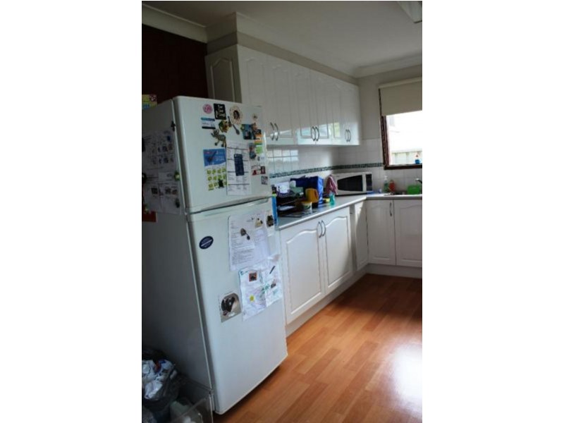 33 Angle Road, Leumeah NSW 2560