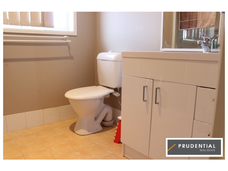 68 Spring Hill Circle, Currans Hill NSW 2567