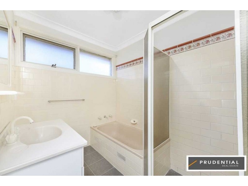 3 Coachwood Crescent, Bradbury NSW 2560